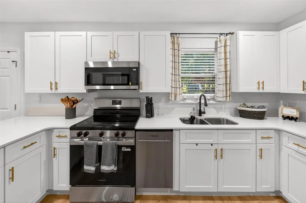 1503 Granite State Court Mount Dora FL 32757