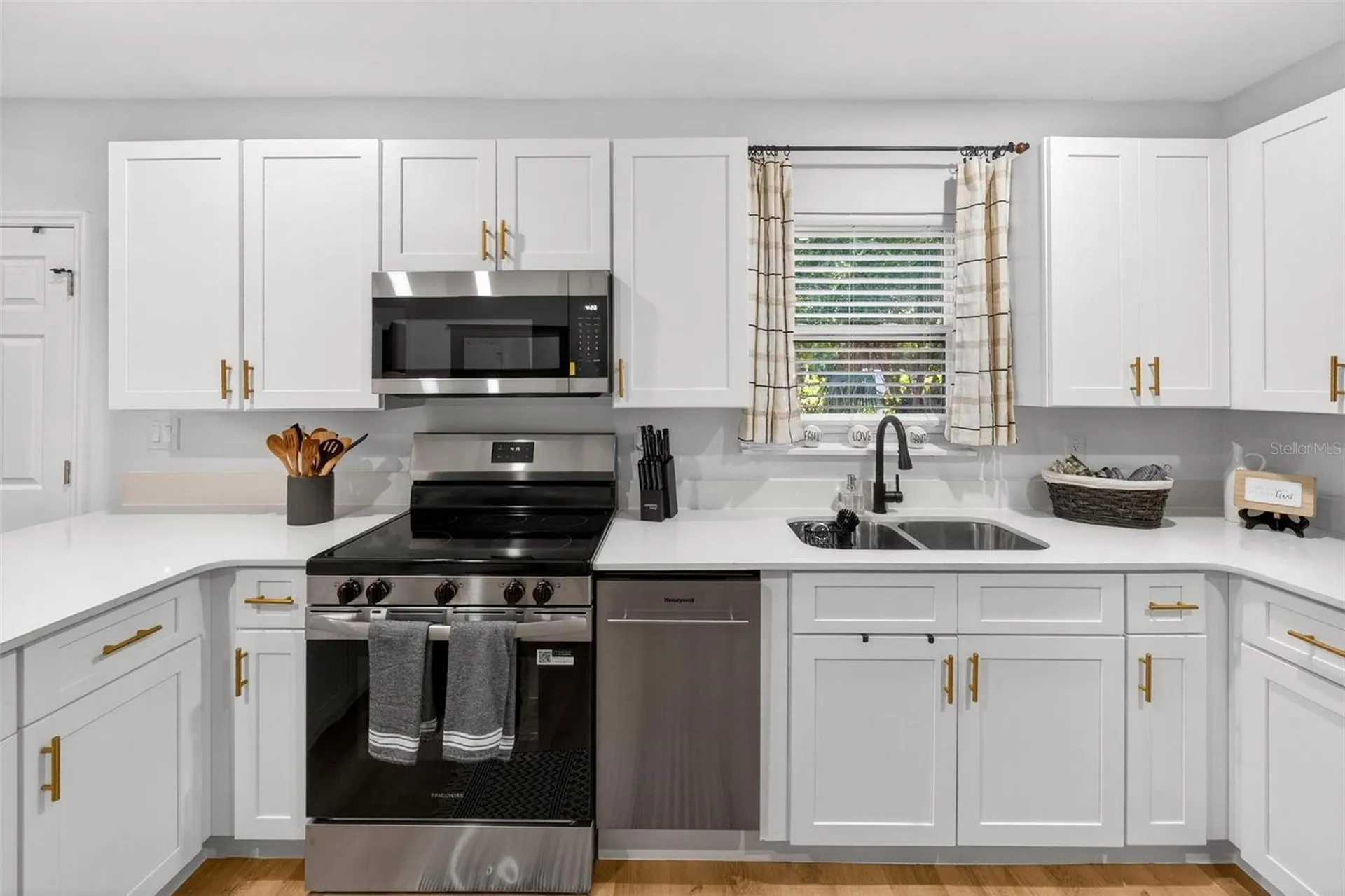 1503 Granite State Court Mount Dora FL 32757