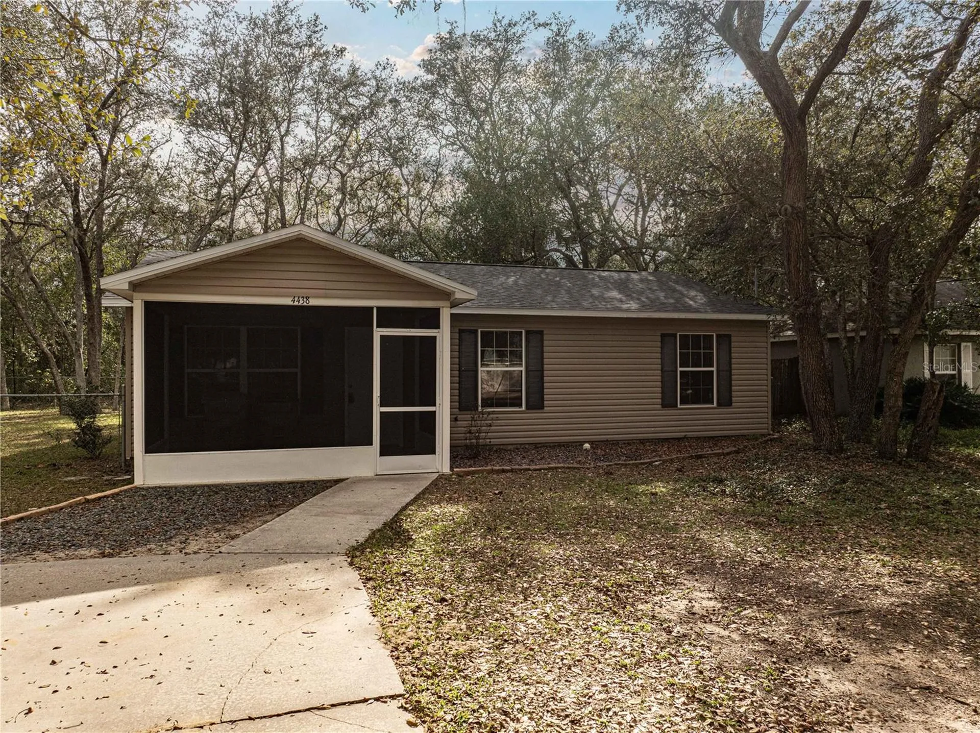 4438 Calamondin Street Lady Lake FL 32159