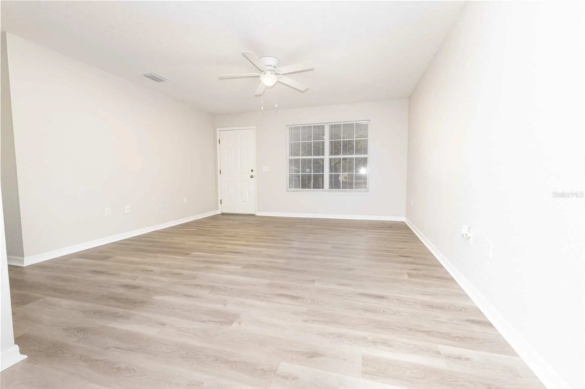 4438 Calamondin Street Lady Lake FL 32159