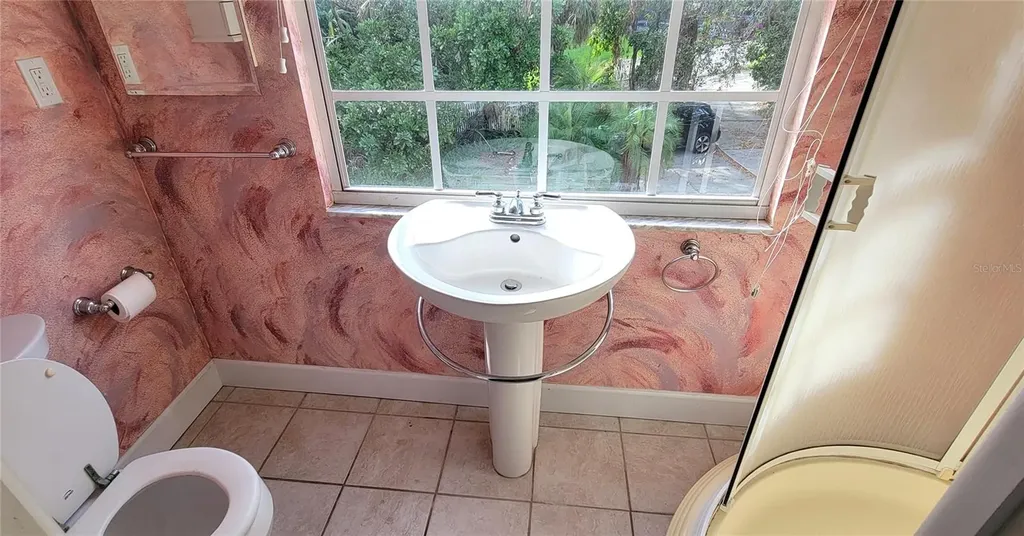 4185 S Shade Avenue Sarasota FL 34231