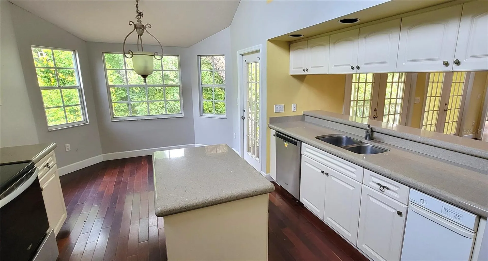 4185 S Shade Avenue Sarasota FL 34231