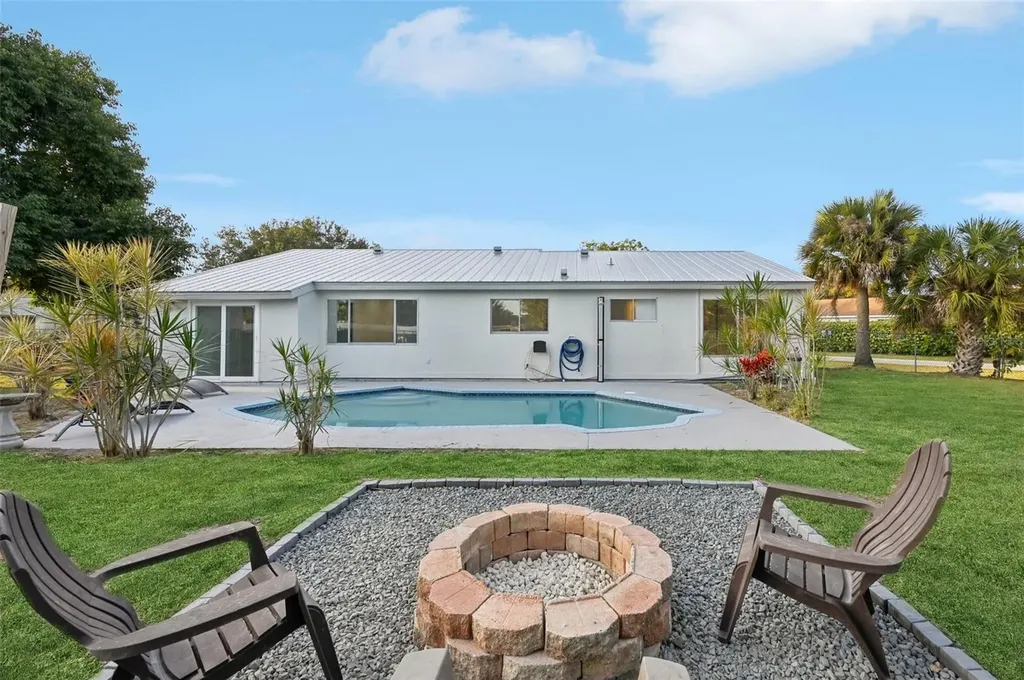 337 SW Cherryhill Road Port St Lucie FL 34953