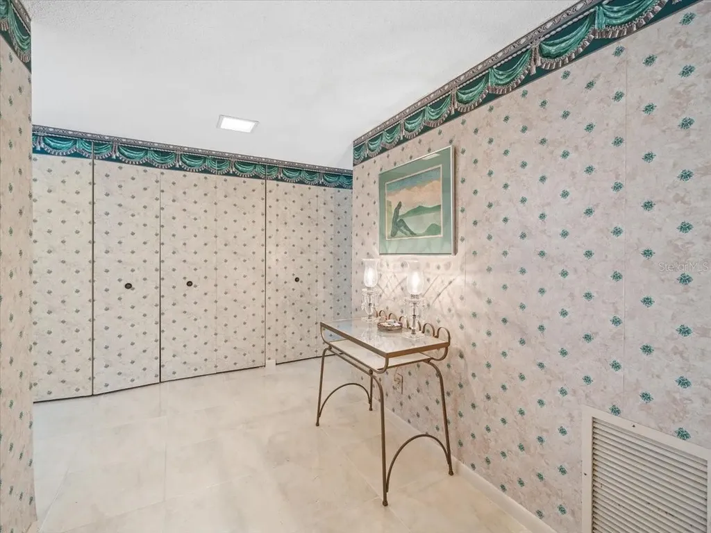1400 Gulf Boulevard Clearwater FL 33767