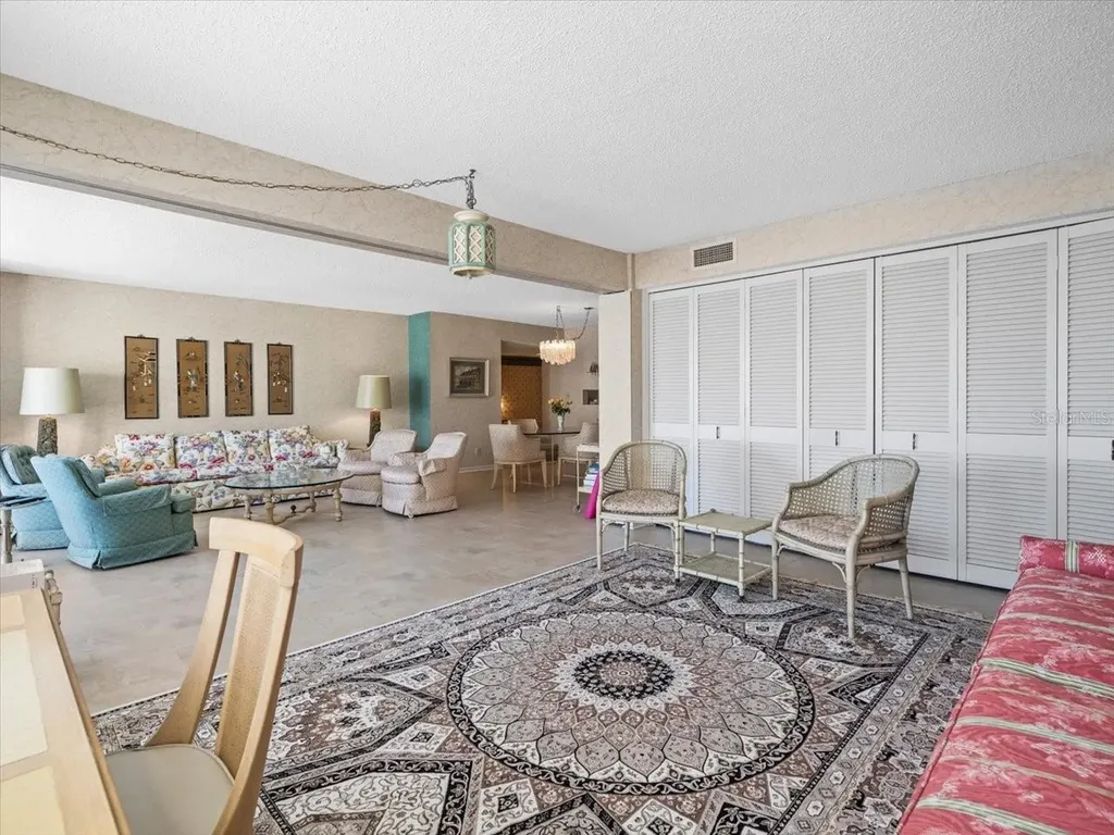1400 Gulf Boulevard Clearwater FL 33767