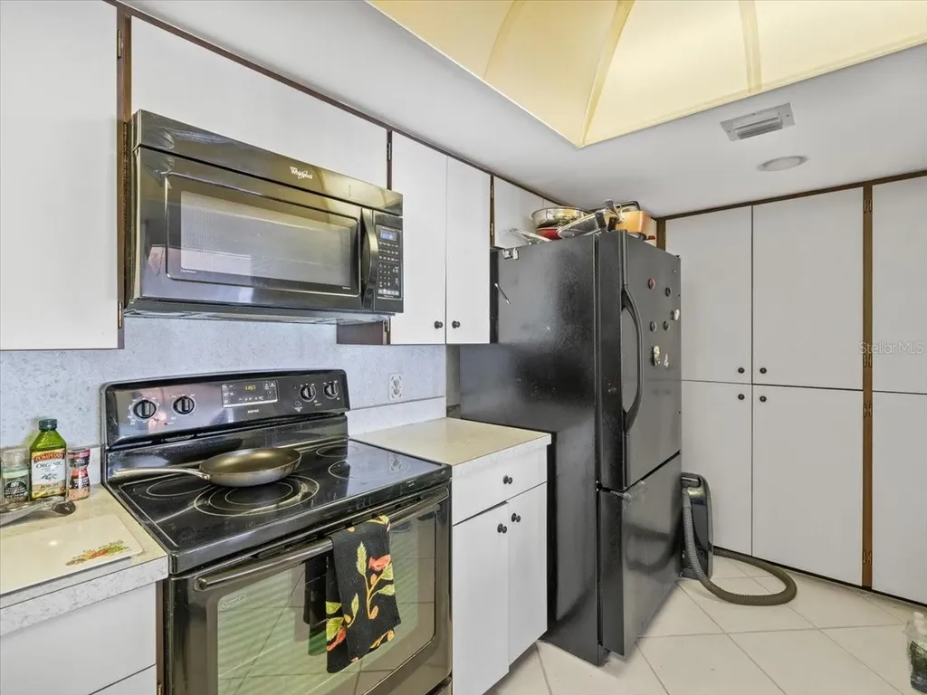 1400 Gulf Boulevard Clearwater FL 33767