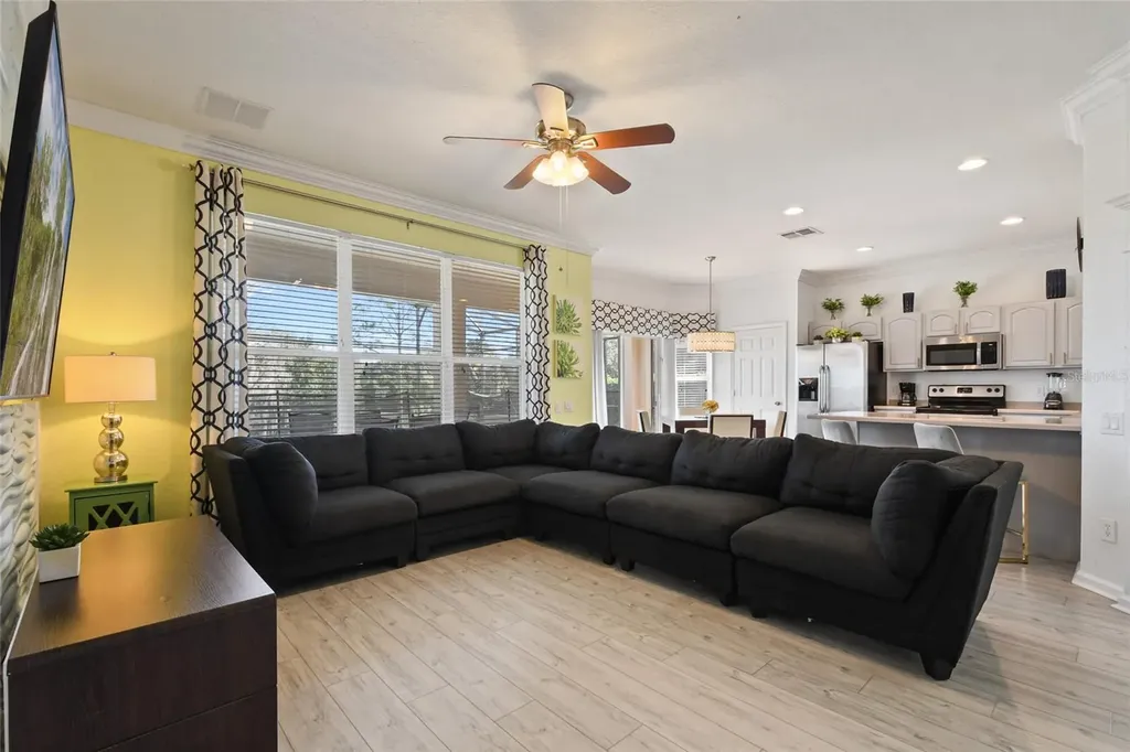 7793 Basnett Circle Kissimmee FL 34747