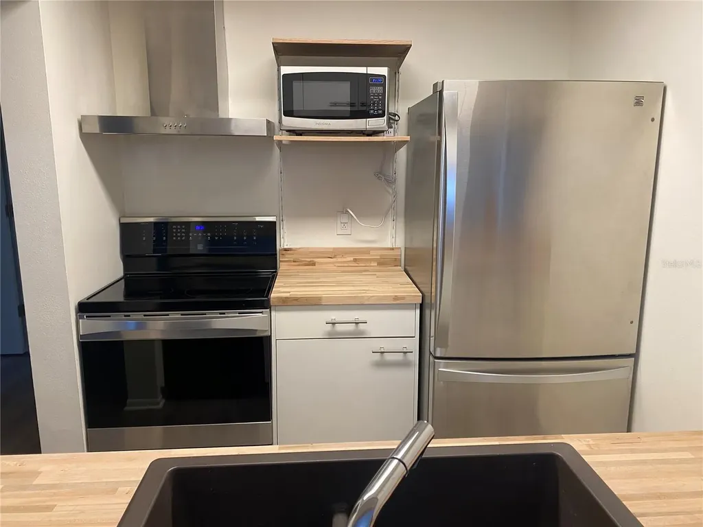 3813 59th Avenue W Bradenton FL 34210