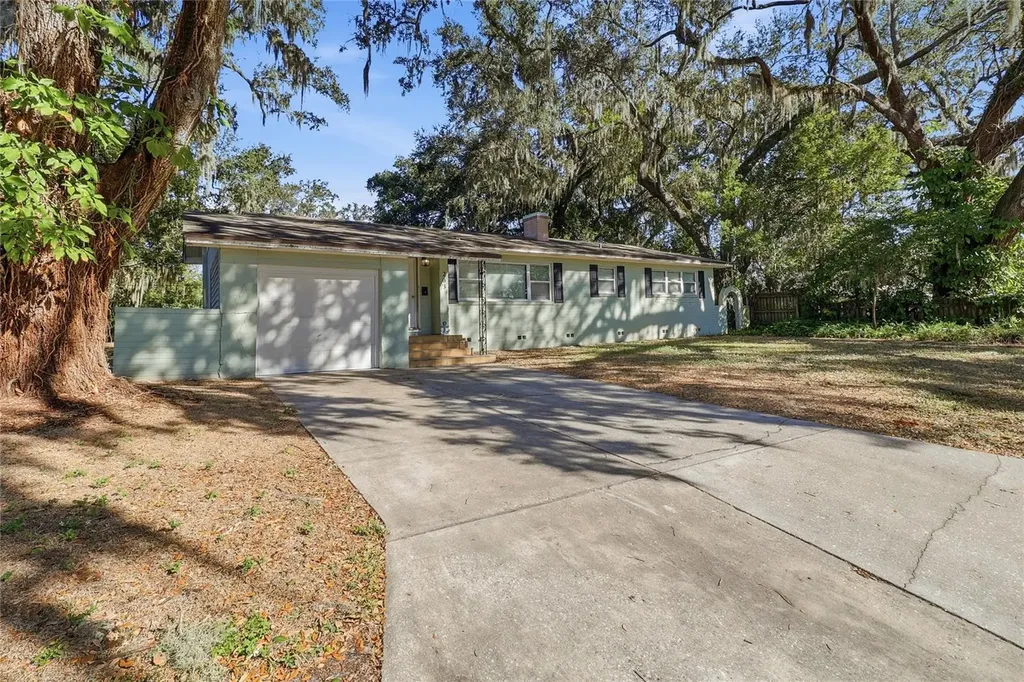 203 W Poinsettia Street Lakeland FL 33803