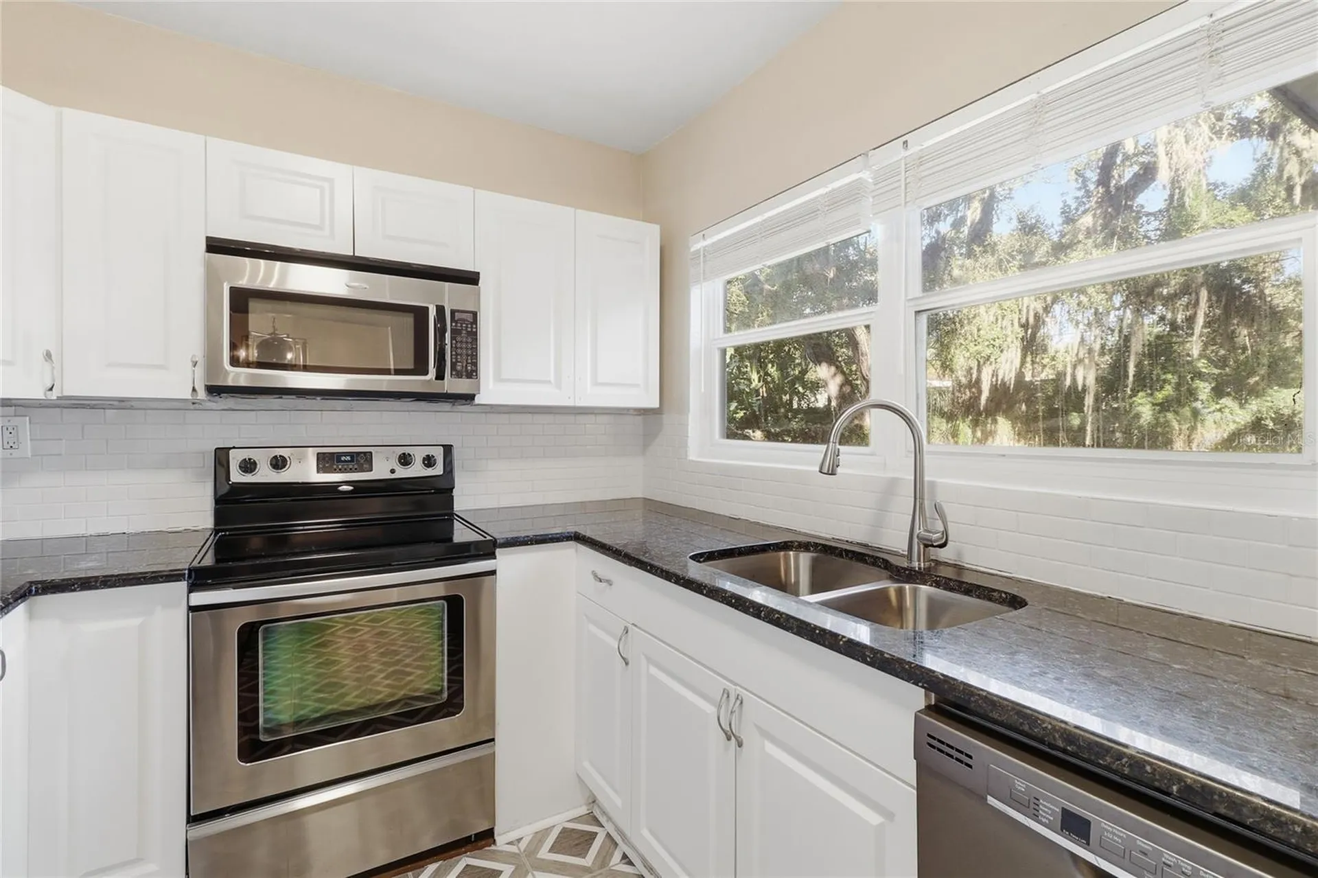 203 W Poinsettia Street Lakeland FL 33803
