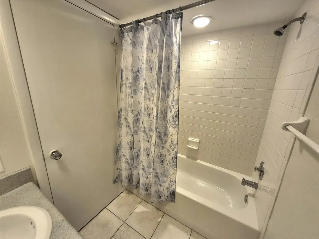 114 Meadow Lane Oldsmar FL 34677