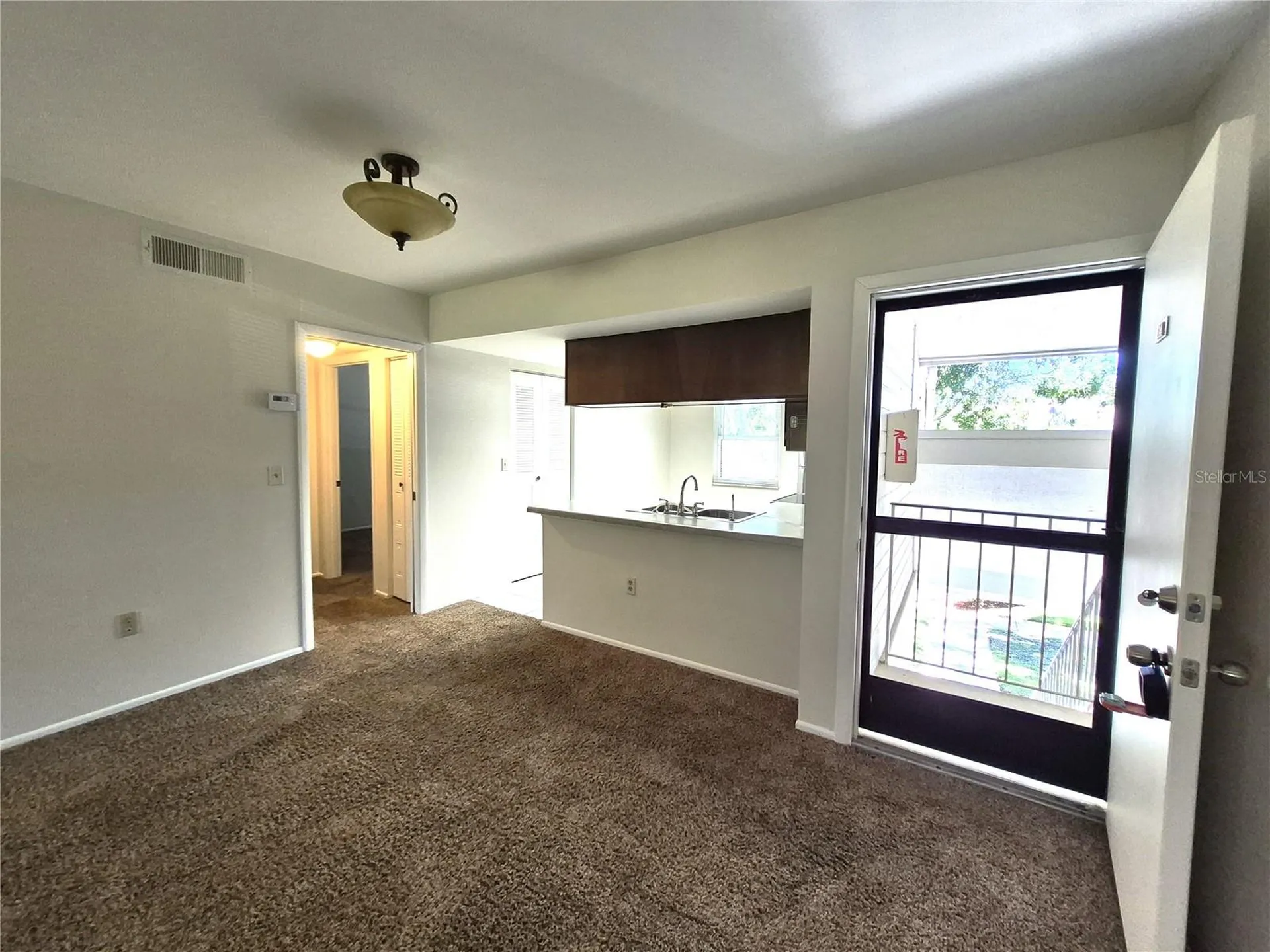 114 Meadow Lane Oldsmar FL 34677
