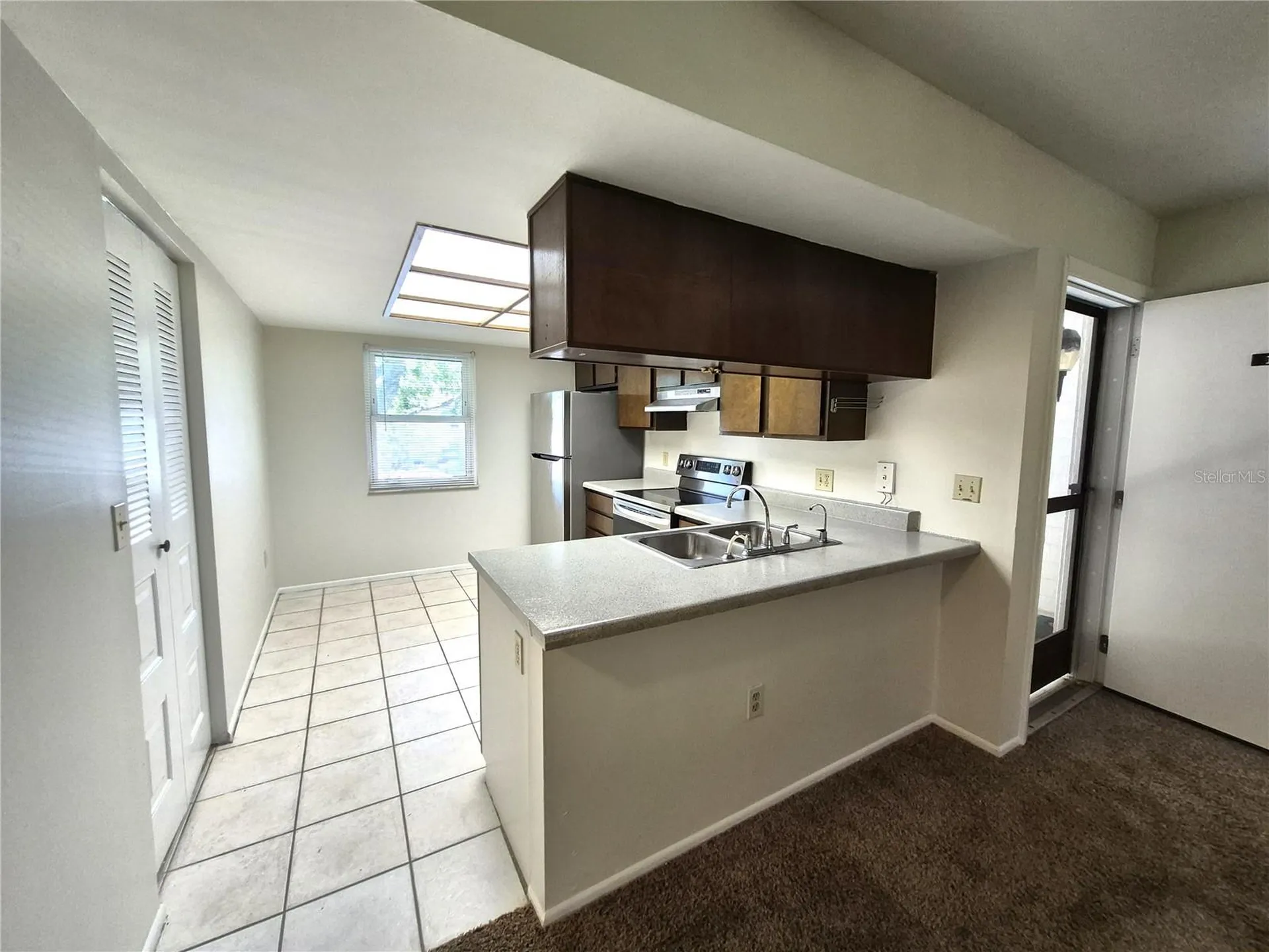 114 Meadow Lane Oldsmar FL 34677
