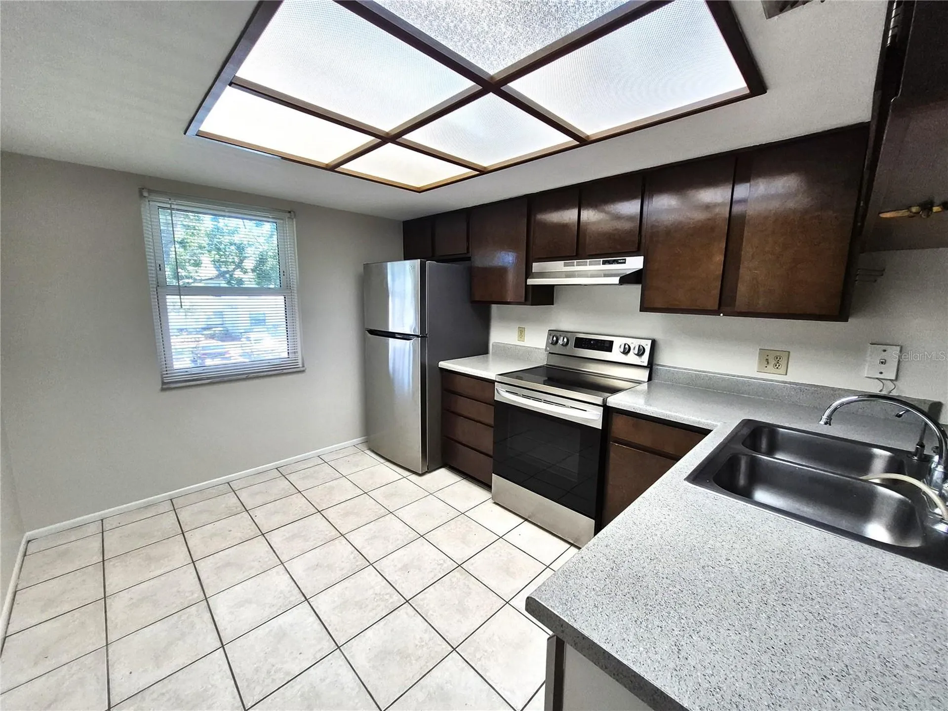 114 Meadow Lane Oldsmar FL 34677