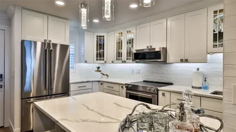 101 N Riverside Drive New Smyrna Beach FL 32168