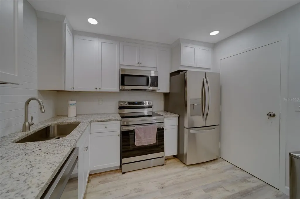 2700 Bayshore Boulevard Dunedin FL 34698