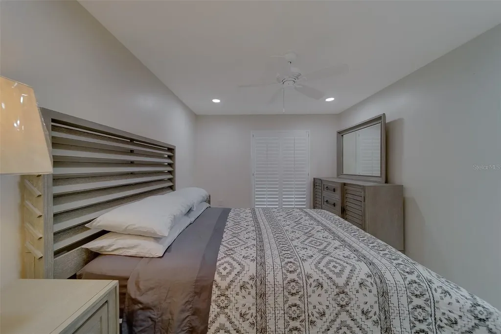 2700 Bayshore Boulevard Dunedin FL 34698