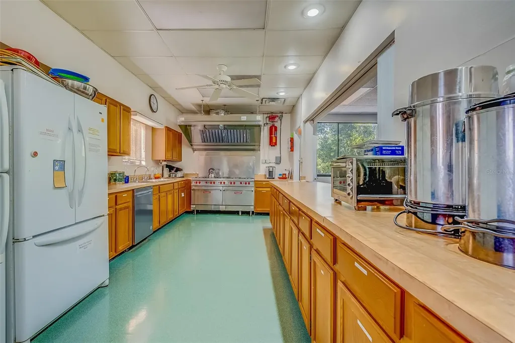 2700 Bayshore Boulevard Dunedin FL 34698