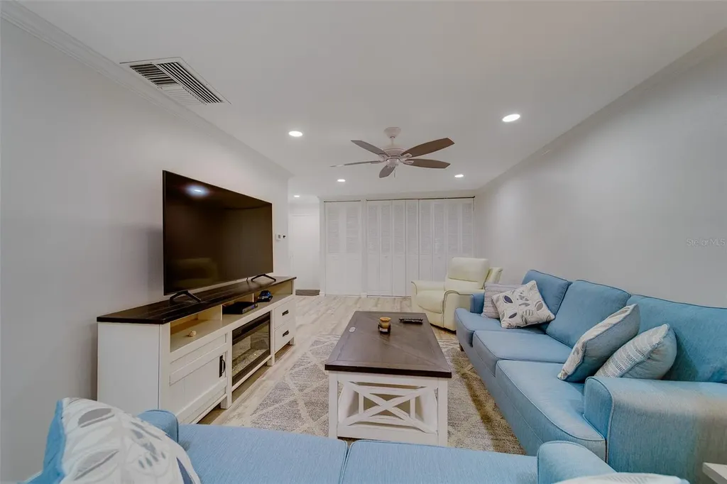 2700 Bayshore Boulevard Dunedin FL 34698