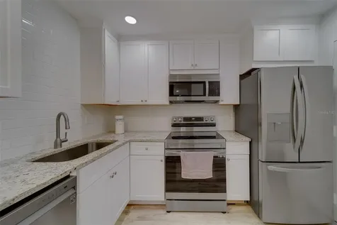 2700 Bayshore Boulevard Dunedin FL 34698