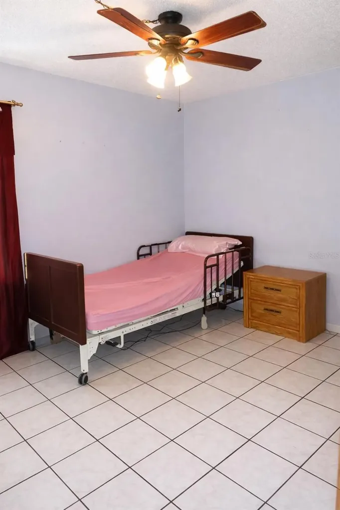38831 North Avenue Zephyrhills FL 33542