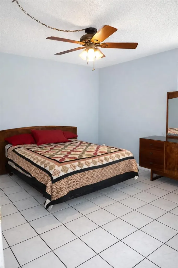 38831 North Avenue Zephyrhills FL 33542