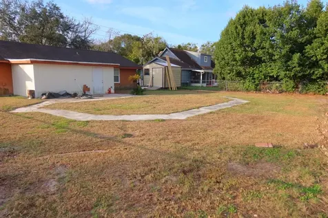 38831 North Avenue Zephyrhills FL 33542