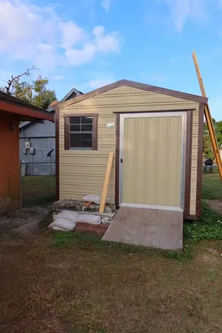 38831 North Avenue Zephyrhills FL 33542