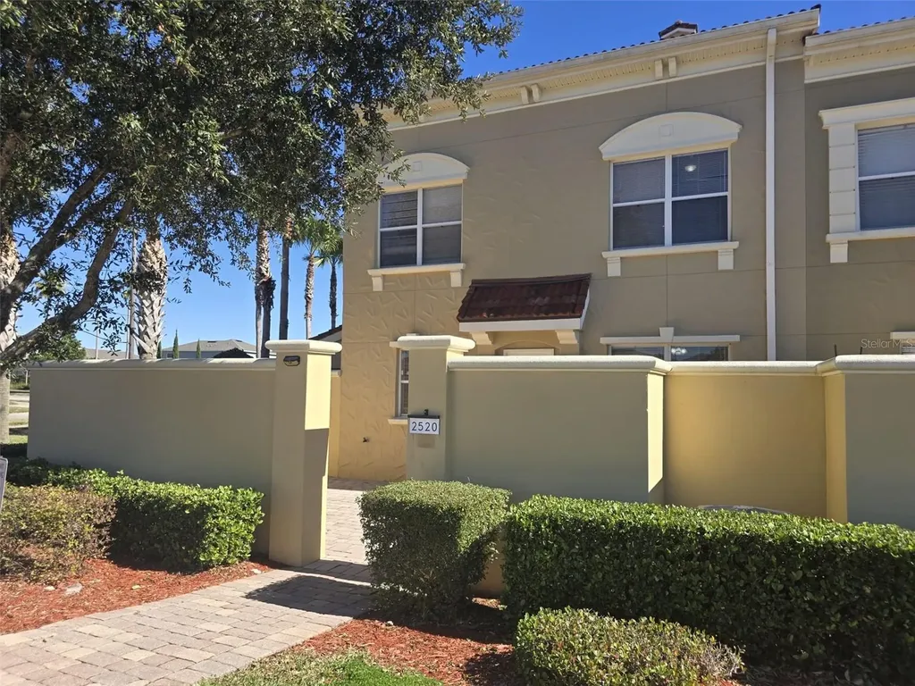 2520 Bella Vista Drive Davenport FL 33897