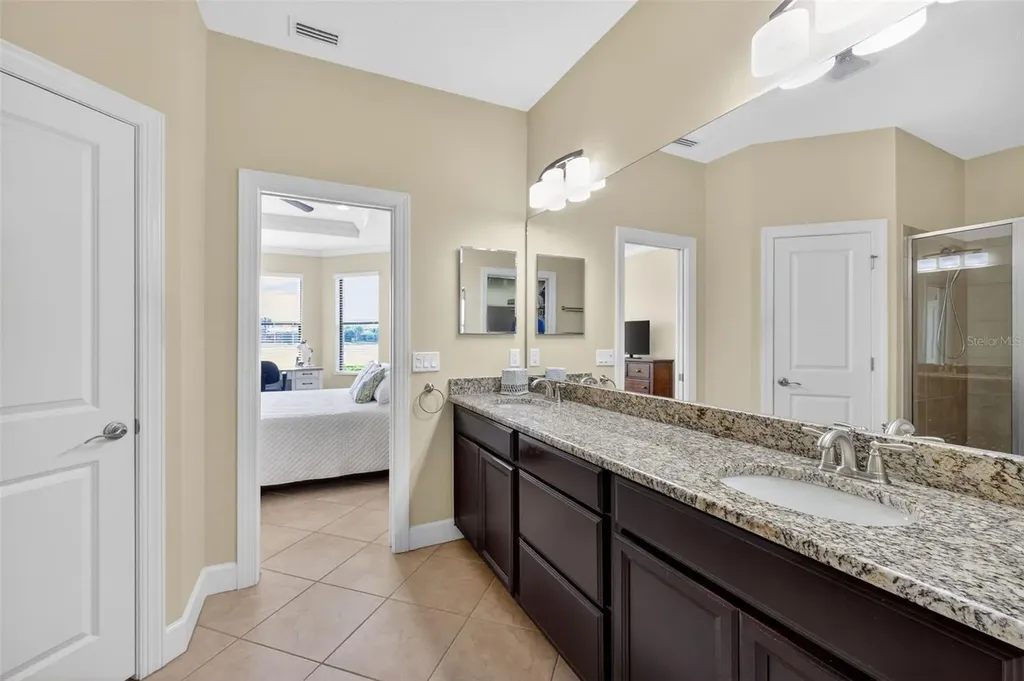 5026 Serata Drive Bradenton FL 34211