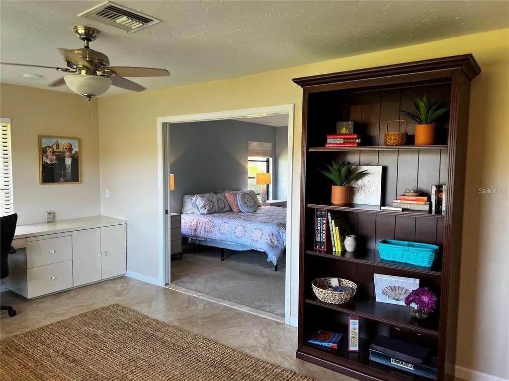 5581 Golf Pointe Drive Sarasota FL 34243