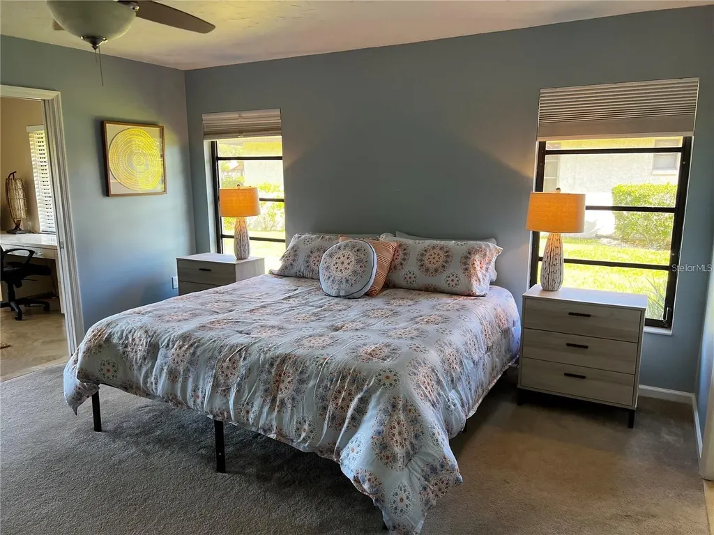 5581 Golf Pointe Drive Sarasota FL 34243