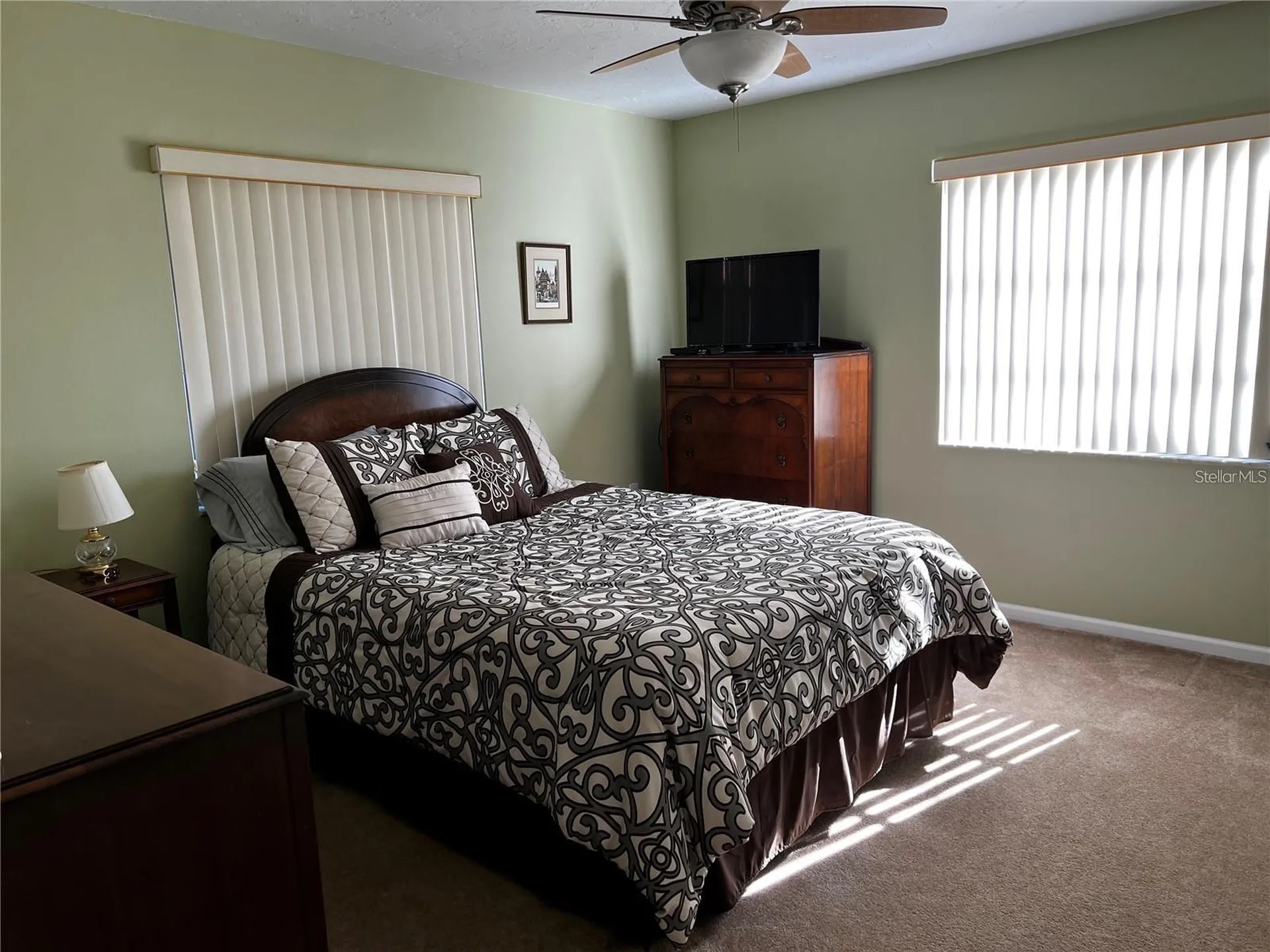 5581 Golf Pointe Drive Sarasota FL 34243
