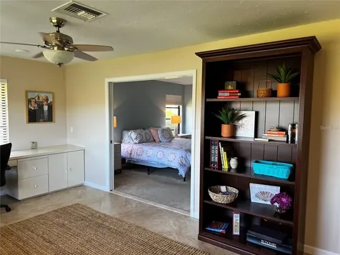 5581 Golf Pointe Drive Sarasota FL 34243
