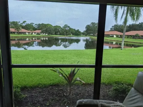5581 Golf Pointe Drive Sarasota FL 34243