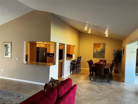 5581 Golf Pointe Drive Sarasota FL 34243