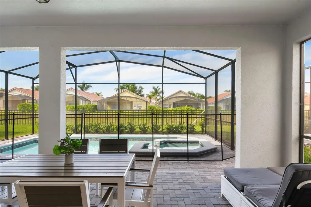 4045 Lana Avenue Davenport FL 33897
