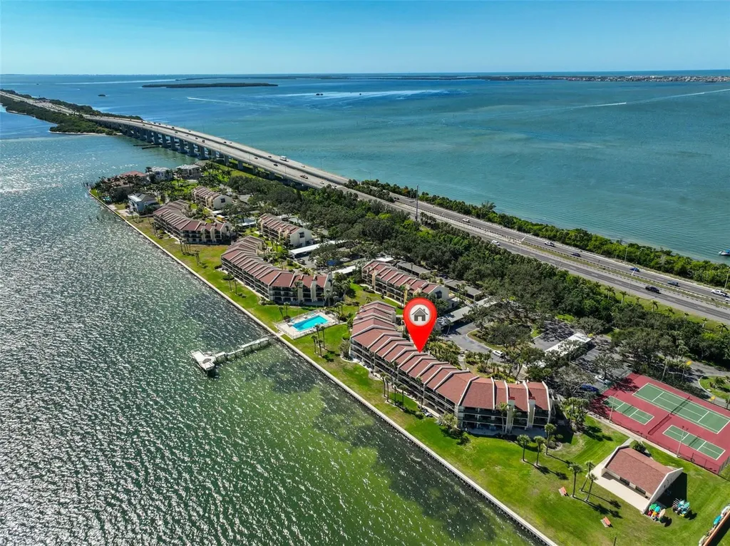 7500 Sunshine Skyway Lane S St Petersburg FL 33711