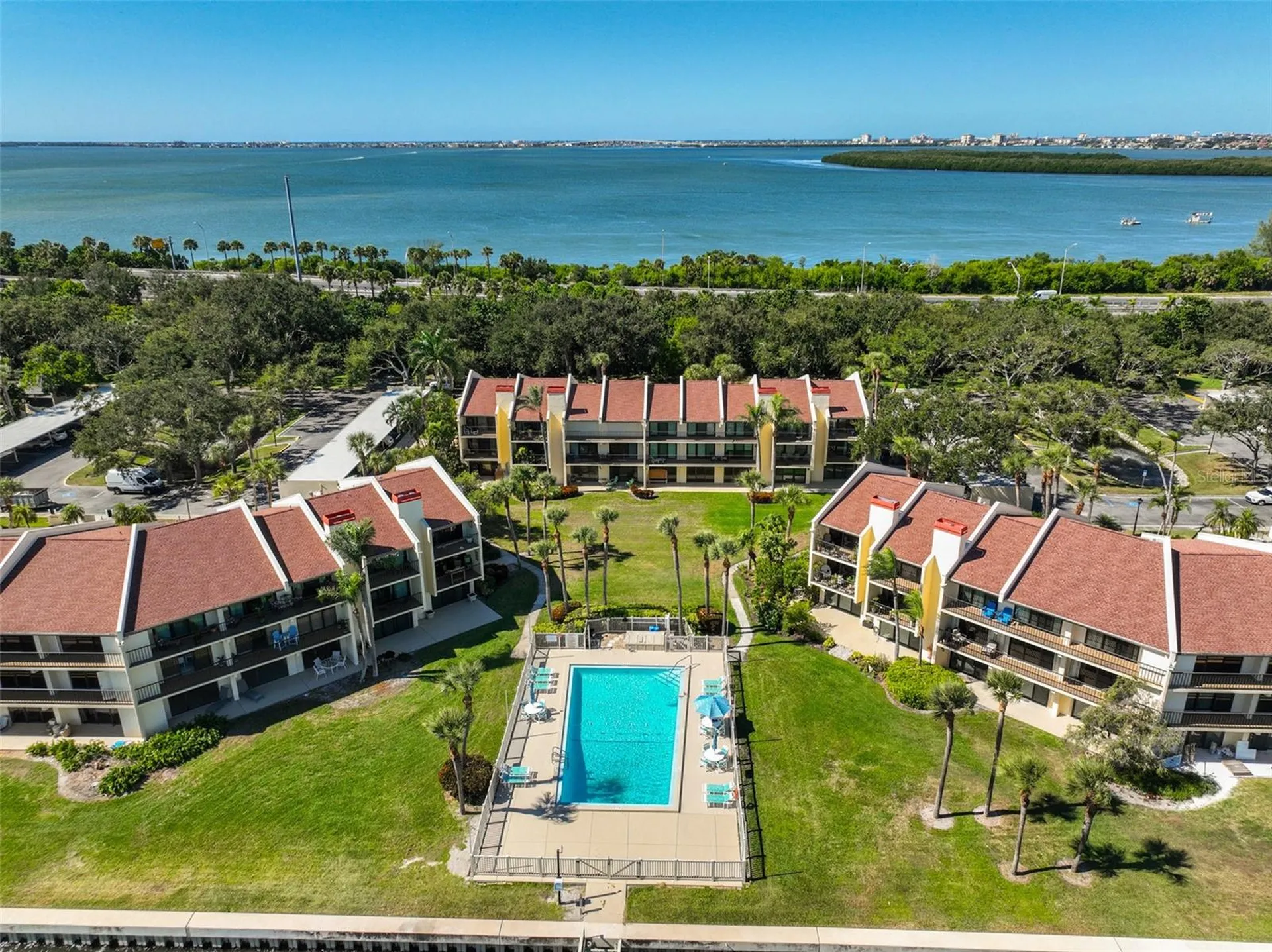 7500 Sunshine Skyway Lane S St Petersburg FL 33711