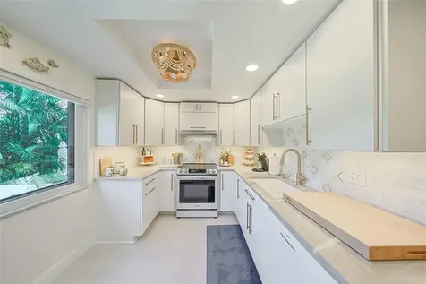 7500 Sunshine Skyway Lane S St Petersburg FL 33711