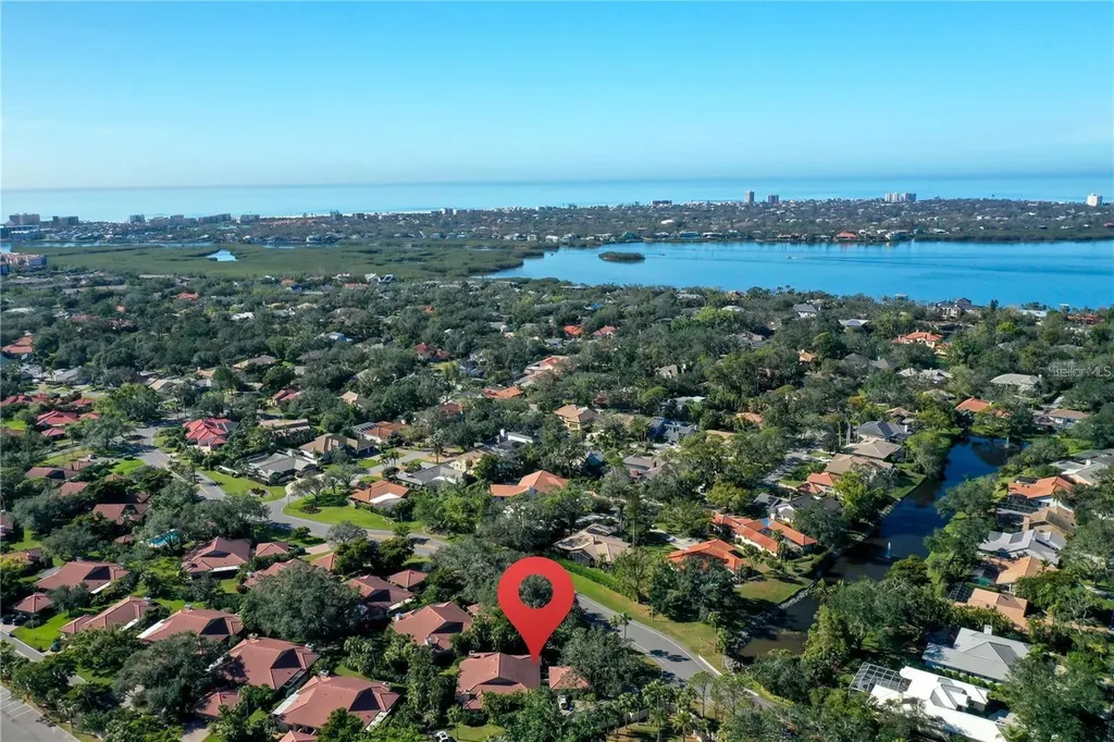 4802 Kestral Park Circle Sarasota FL 34231