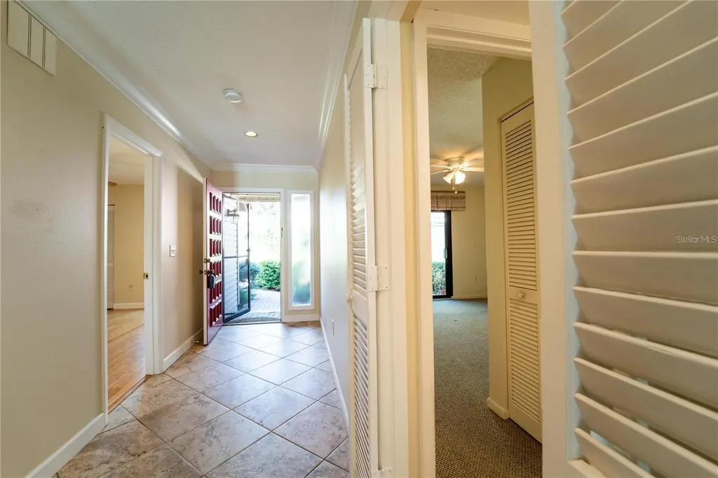 4802 Kestral Park Circle Sarasota FL 34231