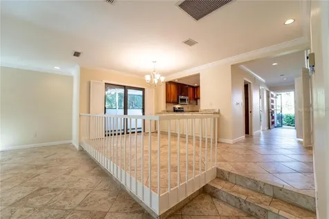 4802 Kestral Park Circle Sarasota FL 34231