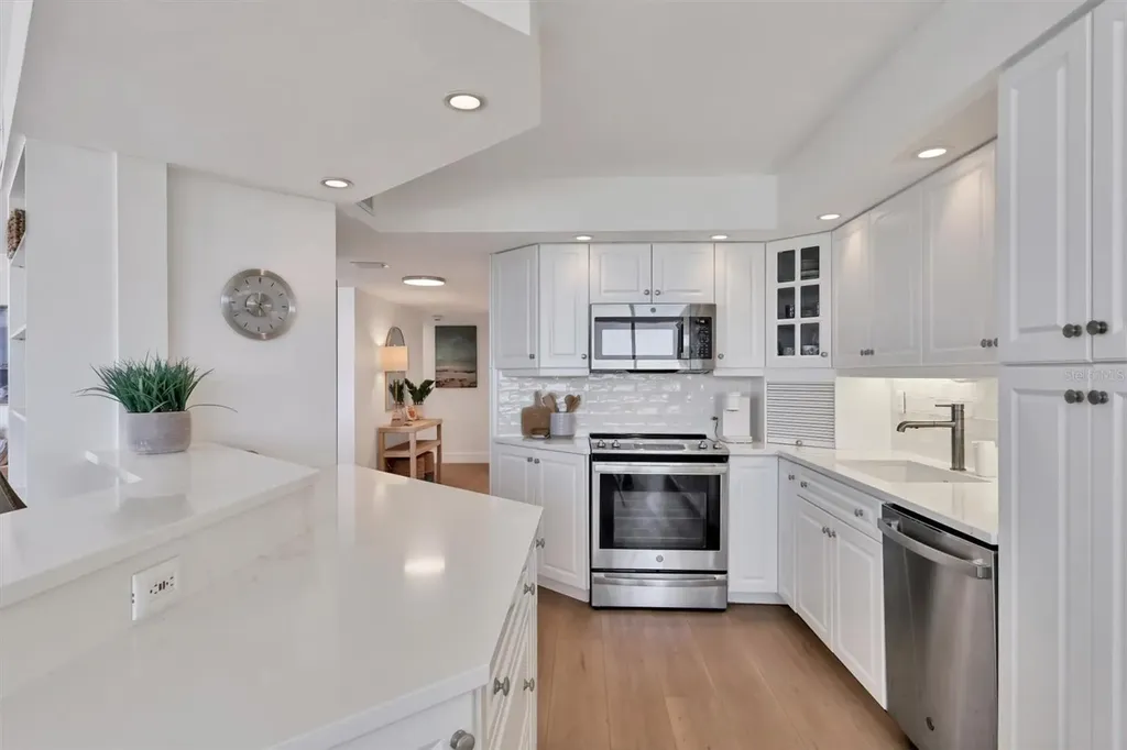 5300 Ocean Boulevard Sarasota FL 34242