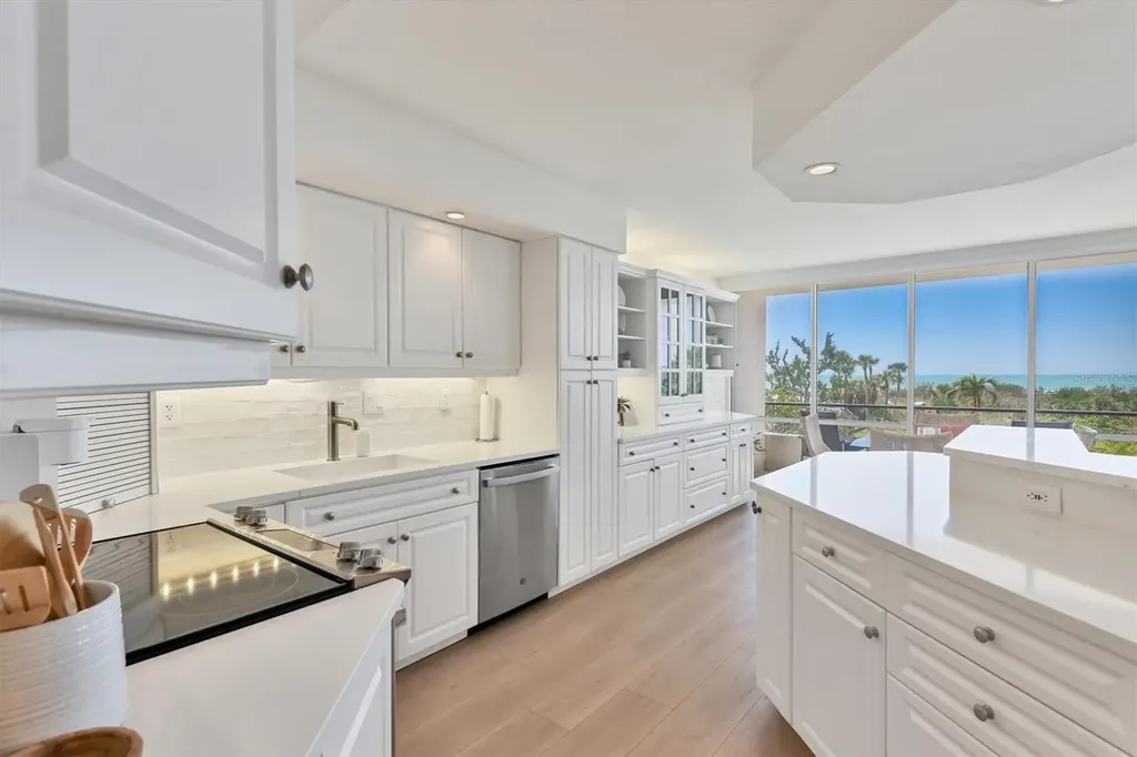5300 Ocean Boulevard Sarasota FL 34242