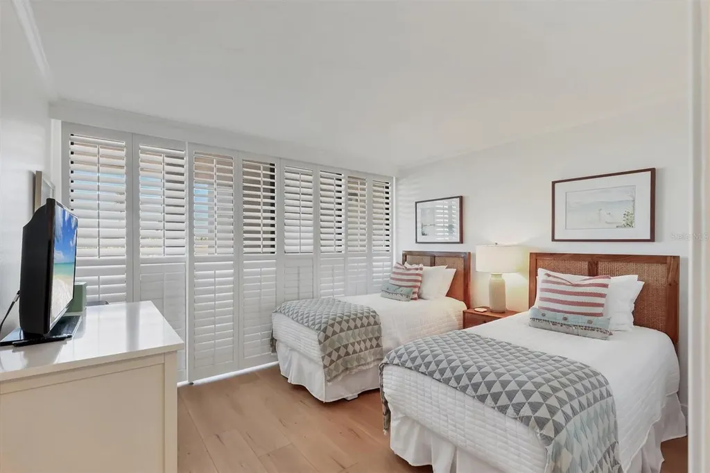 5300 Ocean Boulevard Sarasota FL 34242