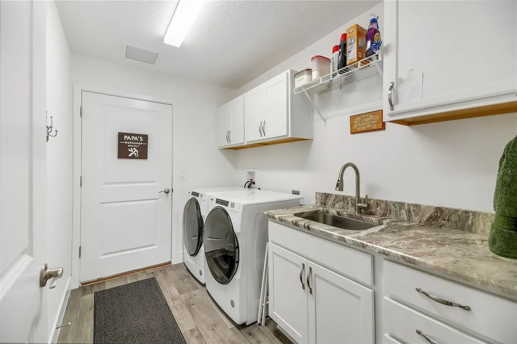 3323 Rohan Road Oxford FL 34484