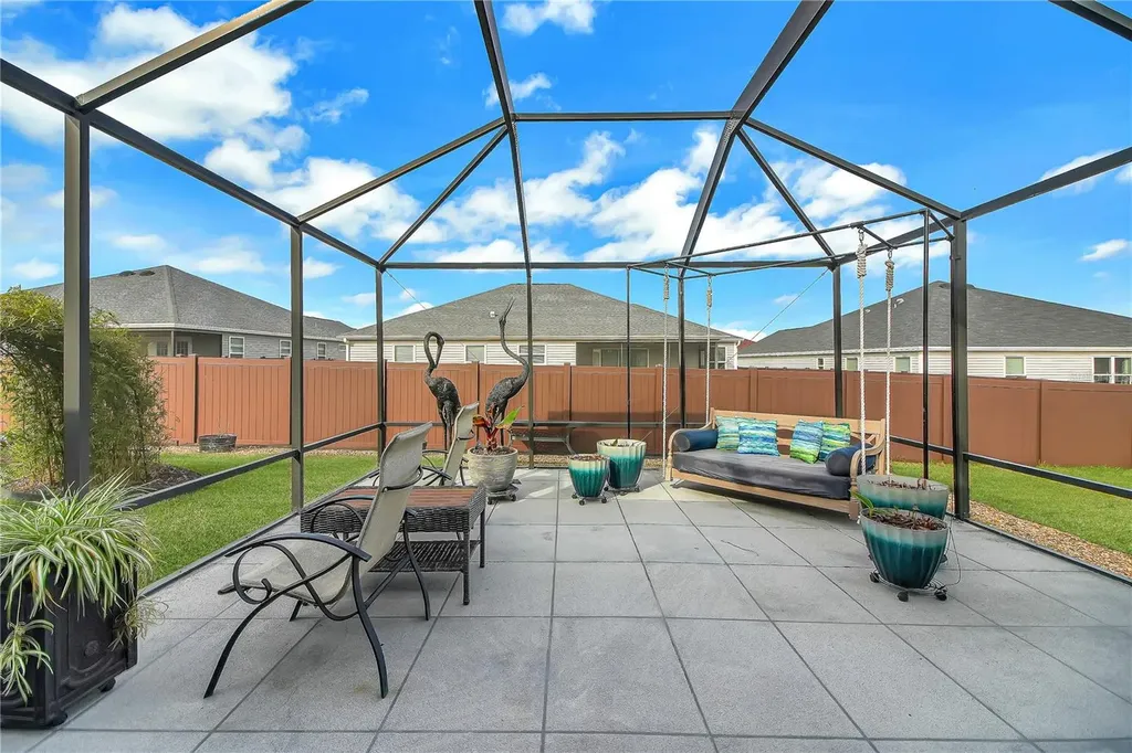 3323 Rohan Road Oxford FL 34484