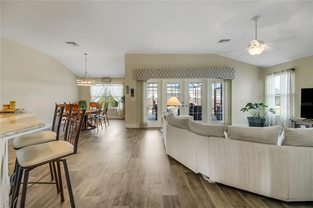 3323 Rohan Road Oxford FL 34484