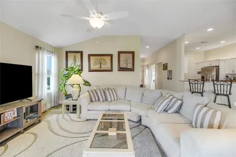 3323 Rohan Road Oxford FL 34484